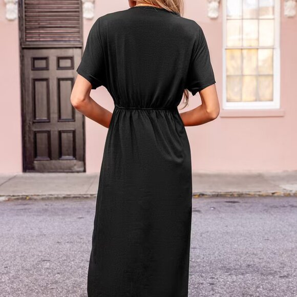 Cupshe Black V-Neck Front Twist Maxi Dress | Size M | NWT | Elegant Silhouette - Picture 2 of 4